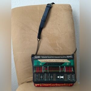 Loungefly Fantastic Beasts Magical Books Chain Strap Bag